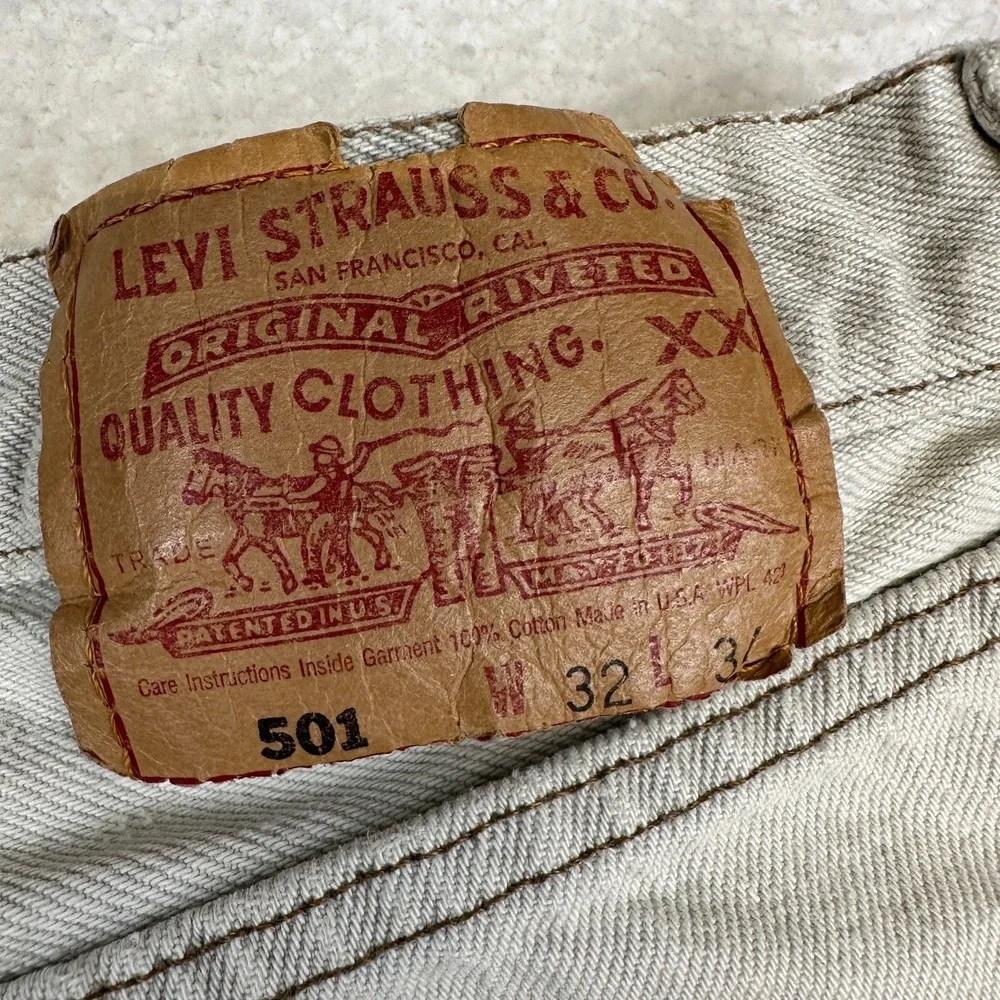 Levi's 501 Made‎ in USA Distressed Grey Wash Jeans W32 L34 Altered Raw Hem